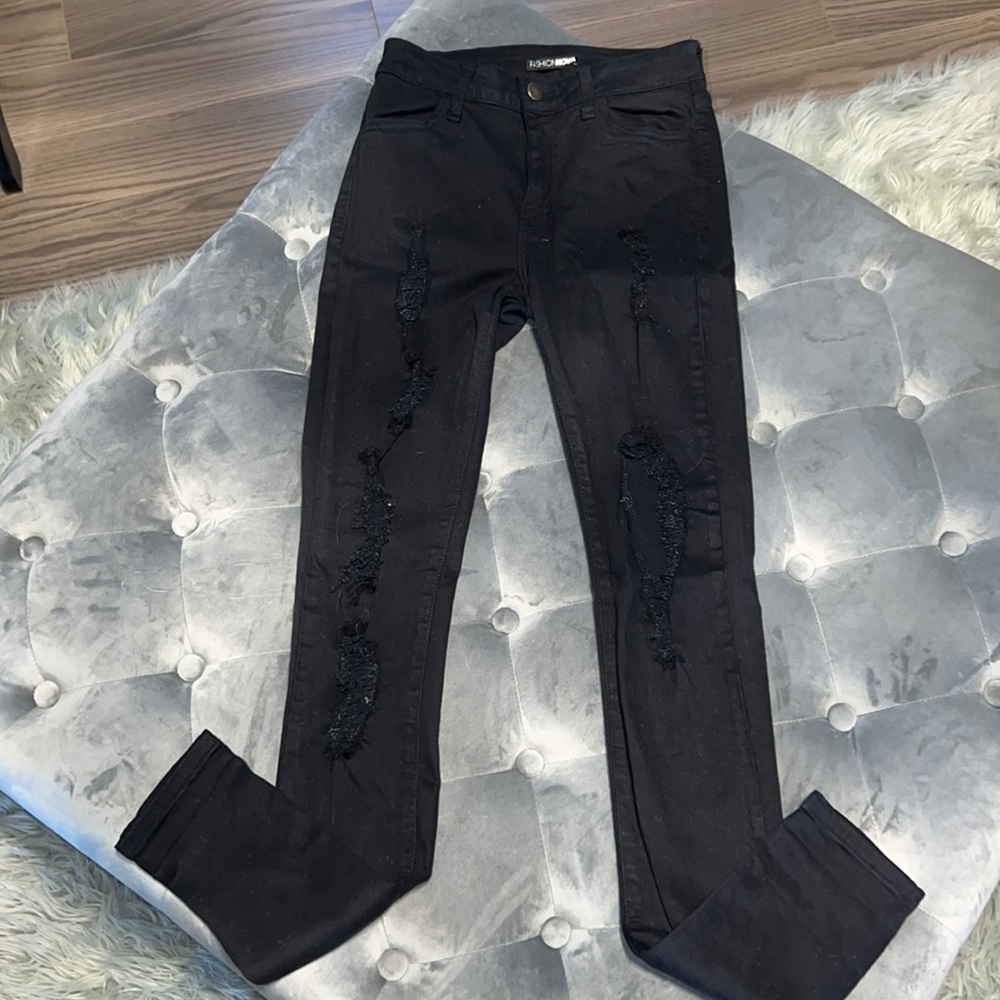 Jeans - Picture 2 of 5